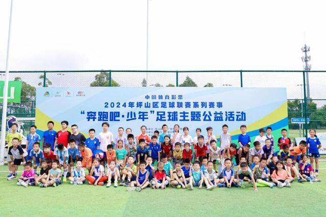 弗格34分辽宁大胜首钢 王哲林24分上海胜宁波